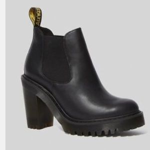 Dr. Martens Chelsea boots!